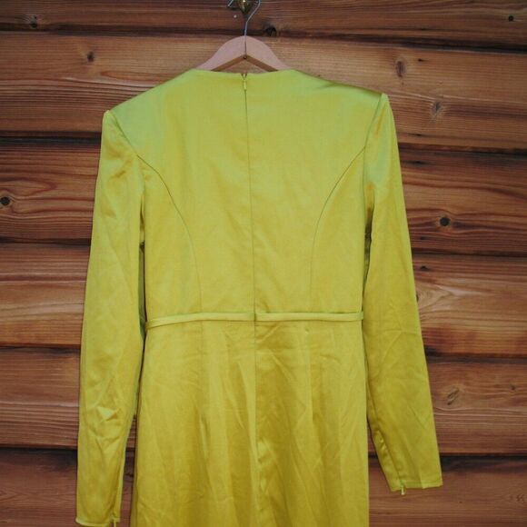 MAC DUGGAL  Chartreuse Long Sleeve Structured Bow Draped Gown 4 - Picture 11 of 13